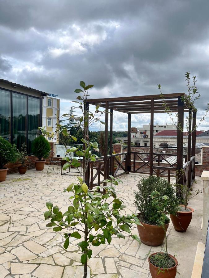 Hotel Verdzi Koetaisi Buitenkant foto