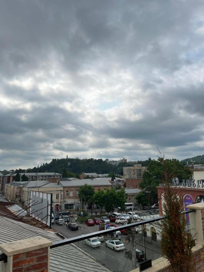 Hotel Verdzi Koetaisi Buitenkant foto