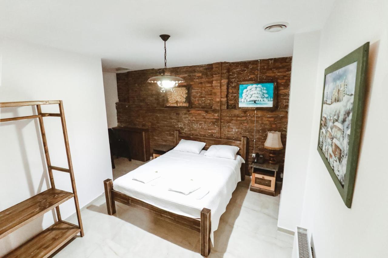 Hotel Verdzi Koetaisi Buitenkant foto
