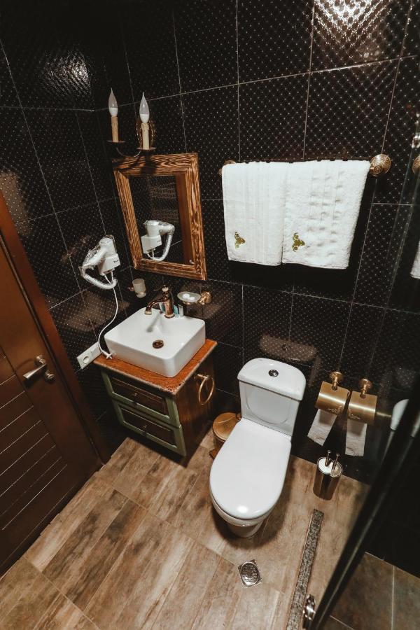 Hotel Verdzi Koetaisi Buitenkant foto