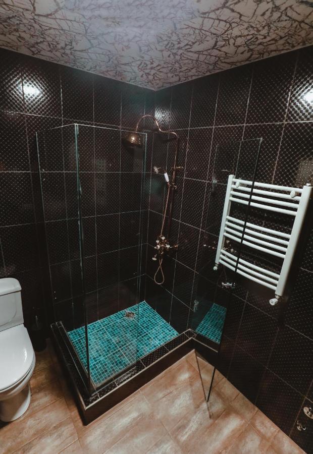 Hotel Verdzi Koetaisi Buitenkant foto